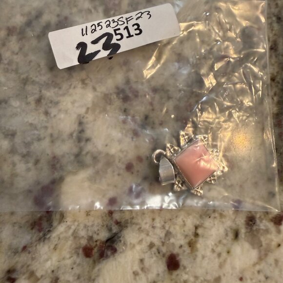 Ornate handcrafted Pink Queen Conch Pendant Sterling Silver Southwestern Gift - Picture 7 of 7